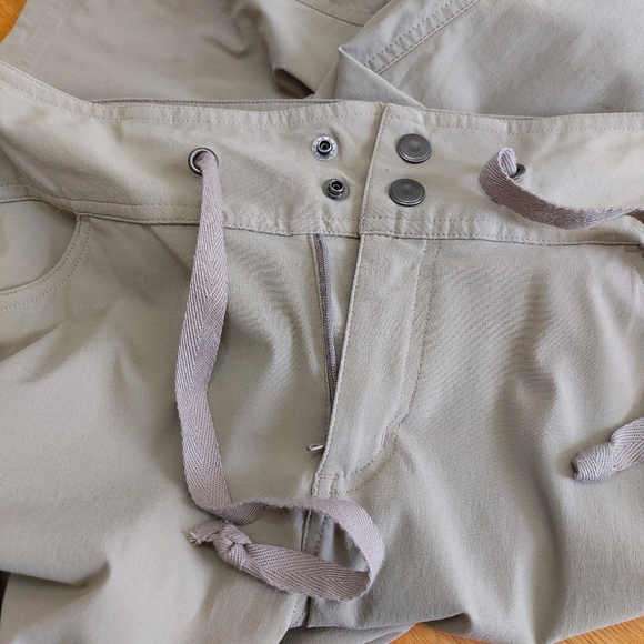 Columbia Women's City Slikerz II Roll-Tab Pants  Size 12 - Picture 8 of 16